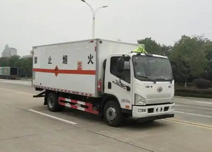 浮梁爆破器材运输车可以上高速吗？